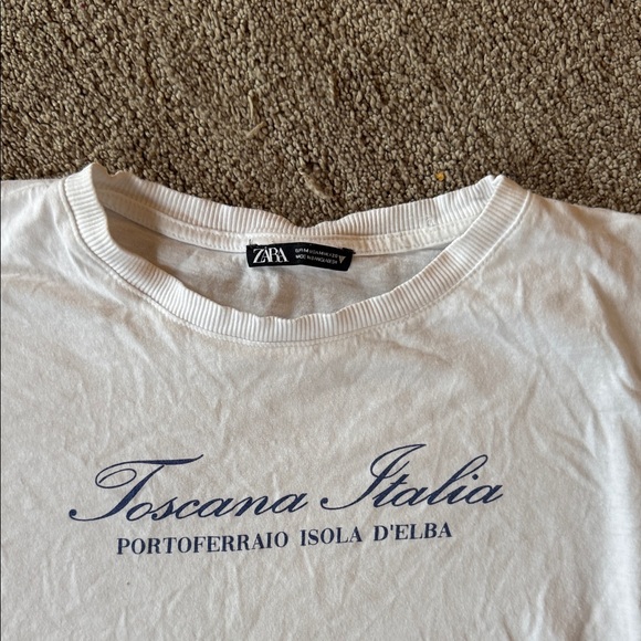 Zara White T-Shirt with Graphic Print - Picture 4 of 5